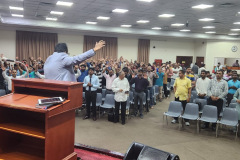 b2193864-c98d-41dc-b303-93209a90089d